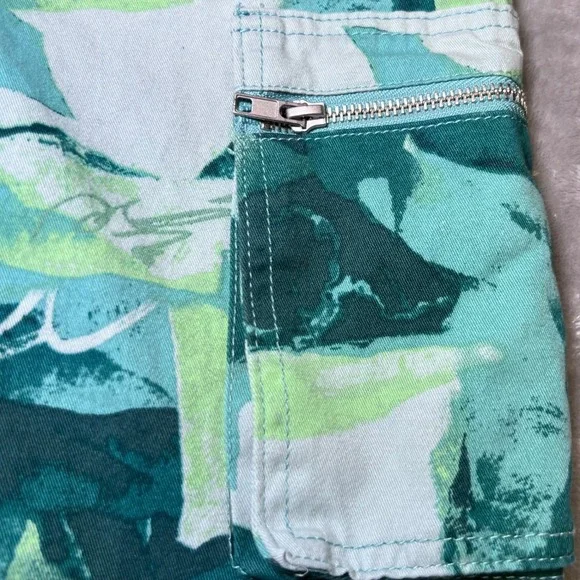 Forever 21 Womens Size Small Cargo Pants Teal Green Abstract Wide Leg Y2K - Picture 15 of 16